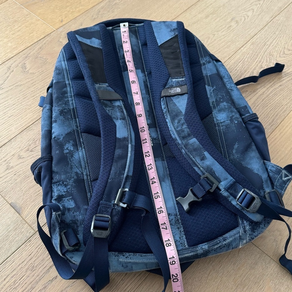 The North Face Recon Navy and Blue Backpack 30L - Picture 4 of 6